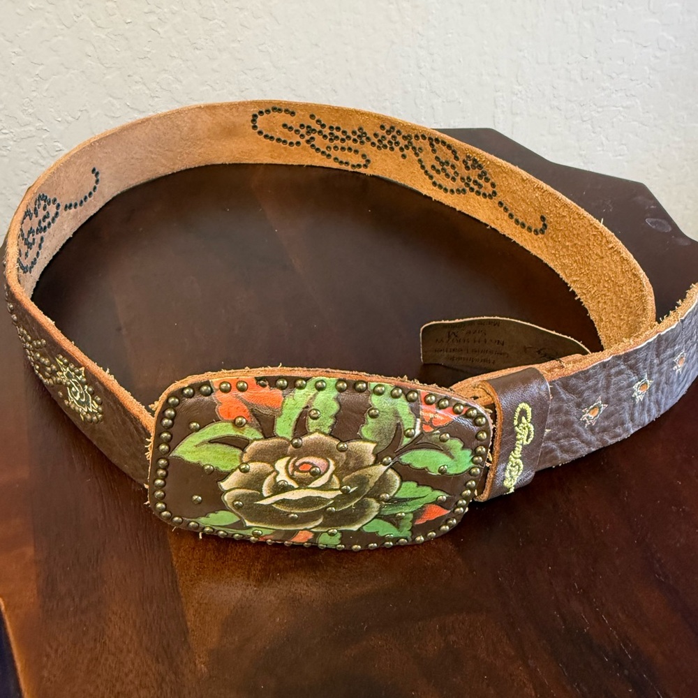 Ed Hardy Brown Leather Belt with Floral Design Size Med like new
